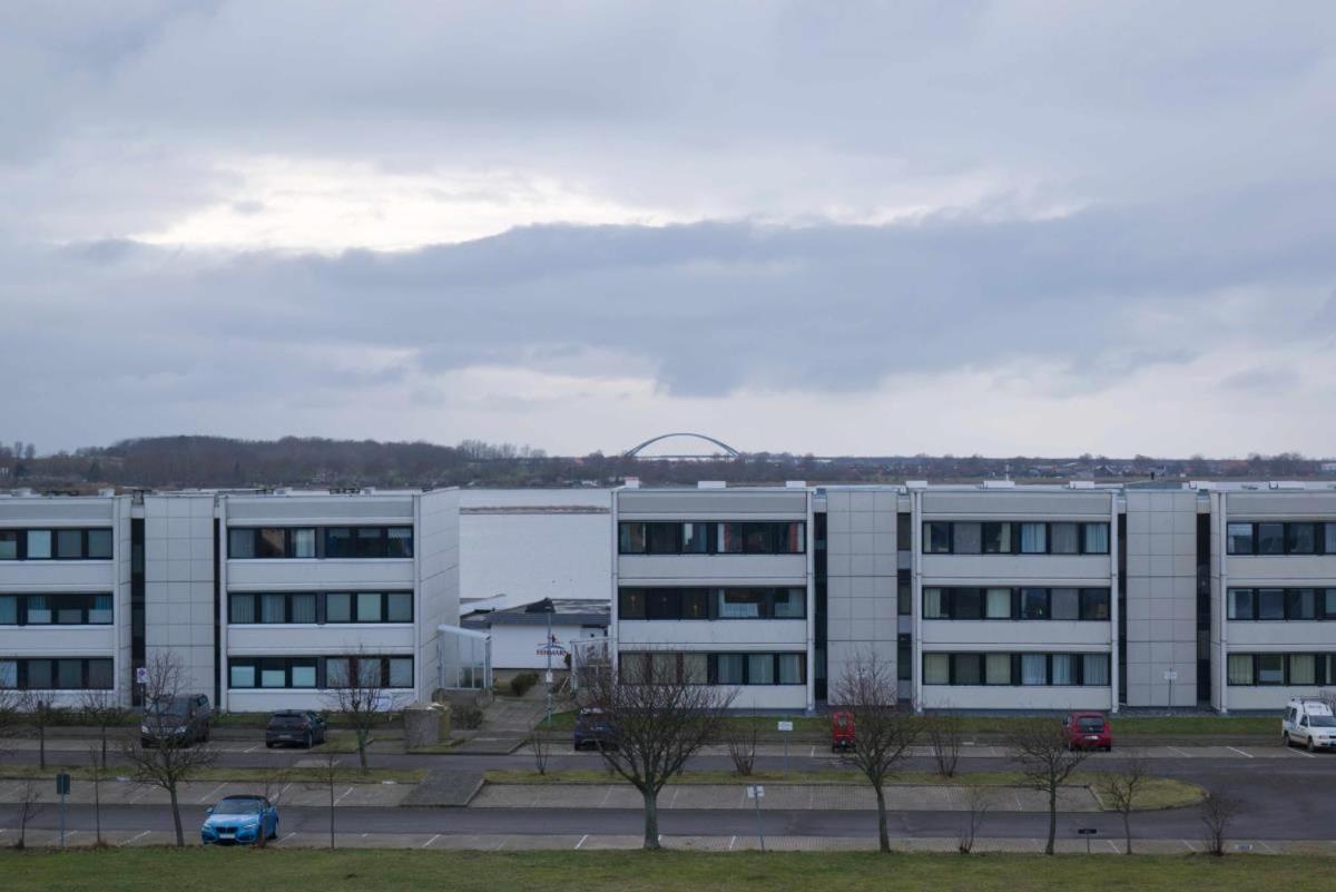 Inselblume 80 - Gemuetliche Ferienwohnung, Blick Auf Die Fehmarnsundbruecke Burgtiefe auf Fehmarn Exterior photo